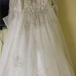 Elegant White Wedding Dress with Lace Details